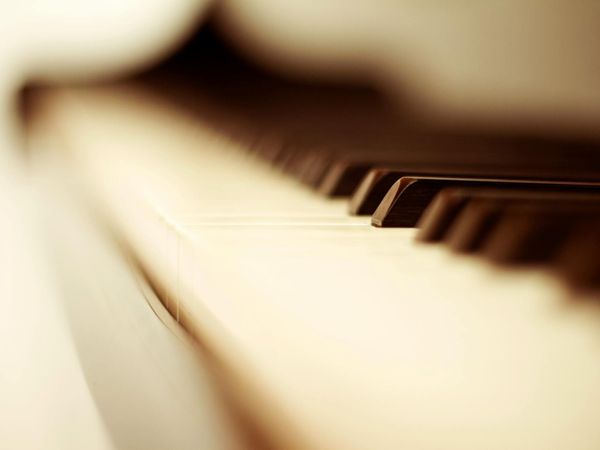 Minimalist composition showing harmony of motion and space